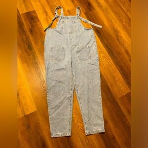 NWT Lucy and Yak dungaree overall lightwash, regular length